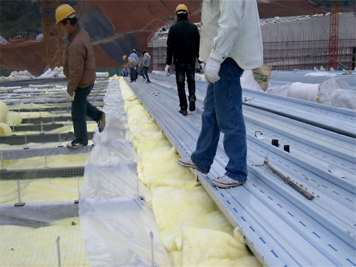 调兵山安吉县体育馆网架